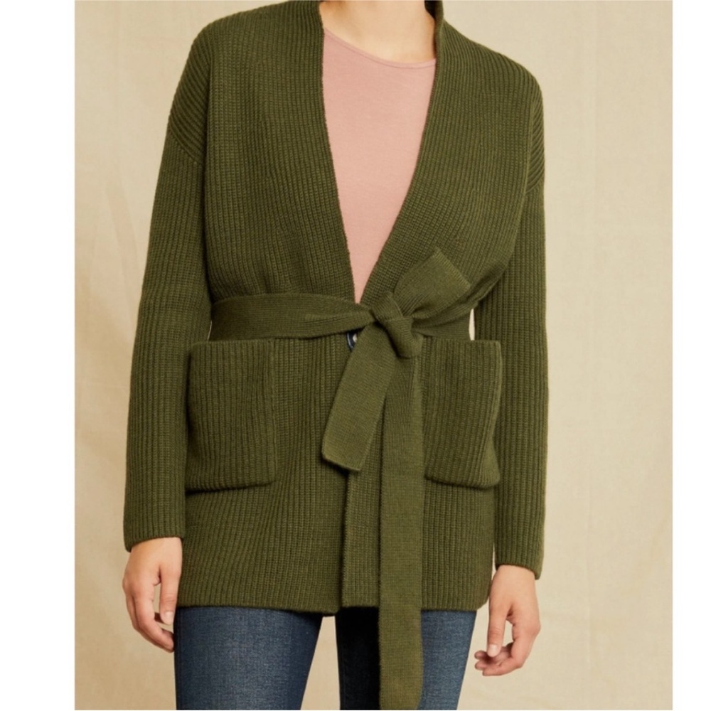 Amour Vert Olive Green Women's Sweater Cardigan